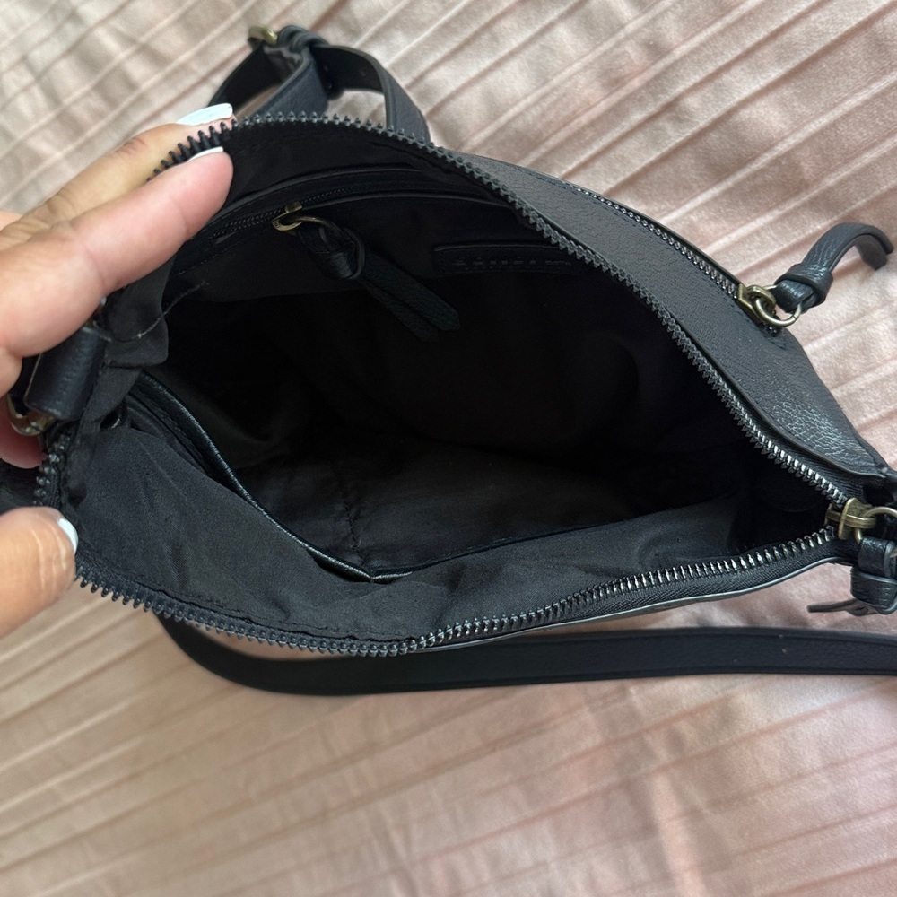 Sonoma Black Crossbody Wallet Bag with Zip Detail - Picture 5 of 7